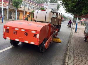 內(nèi)蒙古自治區(qū)興安盟公路管理局第三公路養(yǎng)護(hù)管理工區(qū)與我司共同研發(fā)出來新型的液壓傳動掃路機(jī)